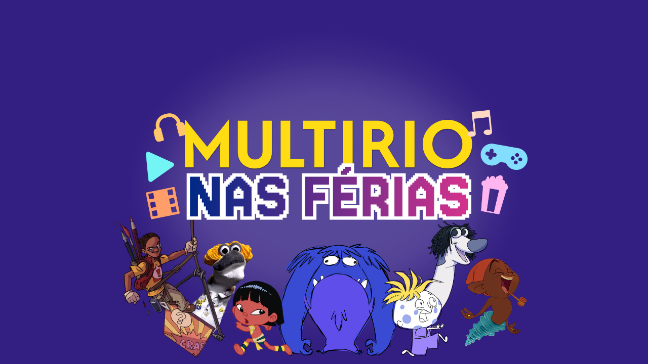 Imagem com fundo roxo escuro e um título central grande escrito “MULTIRIO NAS FÉRIAS”. A palavra “MULTIRIO” aparece em letras amarelas e “NAS FÉRIAS” em letras estilizadas em branco e rosa, lembrando pixel art. Ao redor do título há ícones coloridos que representam entretenimento e cultura, como fones de ouvido, botão de play, nota musical, controle de videogame, pipoca e um bloco de construção.  Na parte inferior da imagem, alinhados lado a lado, aparecem vários personagens ilustrados em estilo cartoon e animação infantil, todos diferentes entre si: à esquerda, um personagem humano com roupas aventureiras e equipamentos; ao lado, um boneco ou personagem com aparência de fantoche; em seguida, uma menina pequena de desenho animado; no centro, uma grande criatura azul e peluda vista de costas; à direita, outros personagens fantasiosos e caricatos, incluindo figuras com cabelos coloridos, animais antropomorfizados e personagens com proporções exageradas e expressões divertidas.  A composição transmite um clima a