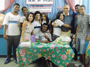 Cordel e autógrafos na E.M. Doutor José Antônio Ciraudo