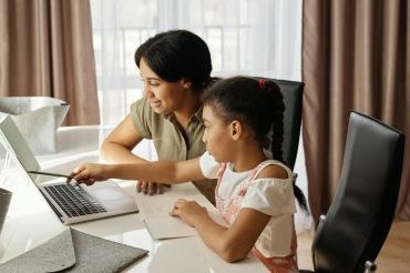 Família e escola: uma relação essencial para a educação de crianças e adolescentes