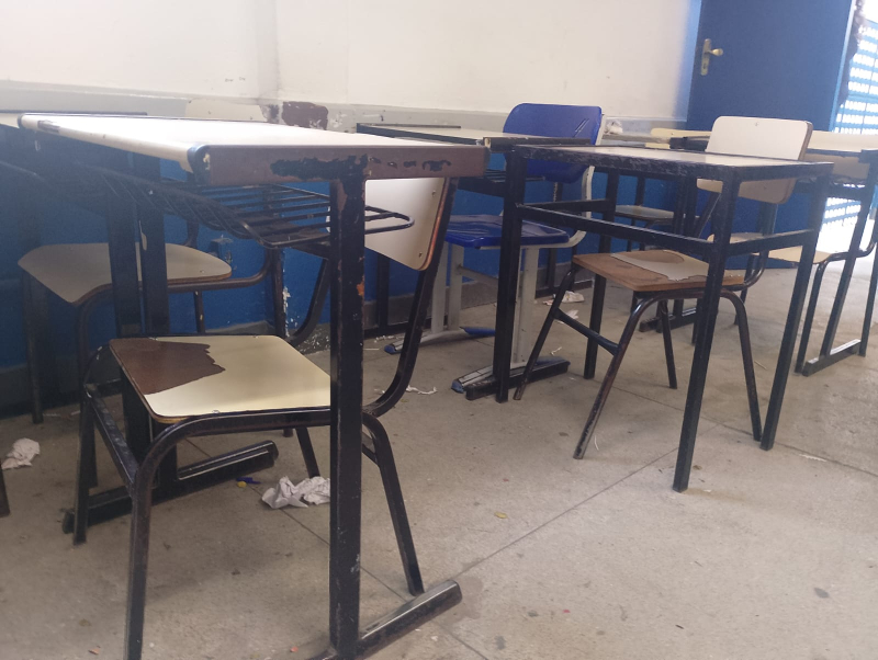 Sala de aula após a presença dos alunos.