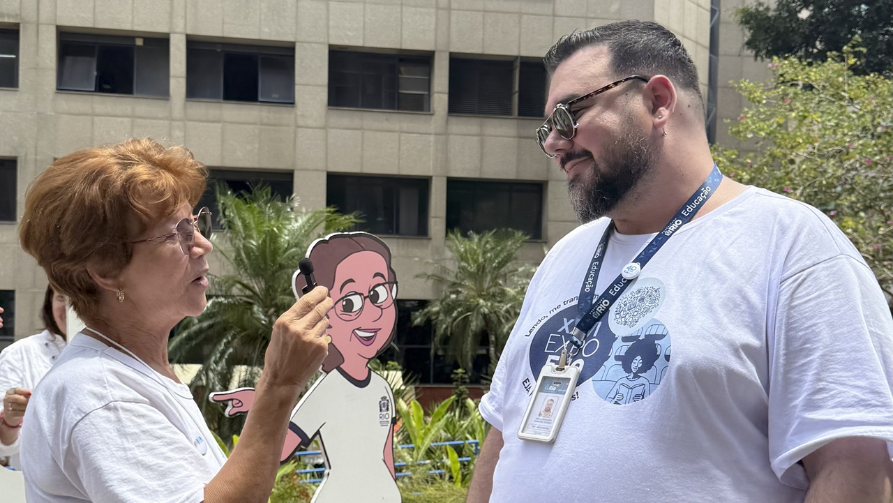 MultiRio participa da XXVI ExpoEJA com estande e cobertura realizada por estudantes da EJA na ANDAR